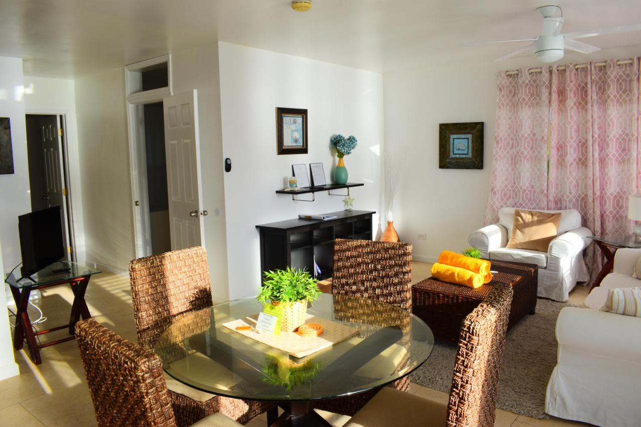The Sands Hotel Cockburn Town Εξωτερικό φωτογραφία