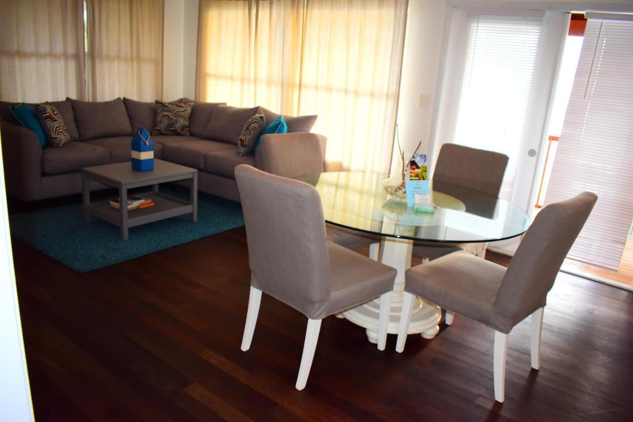 The Sands Hotel Cockburn Town Εξωτερικό φωτογραφία
